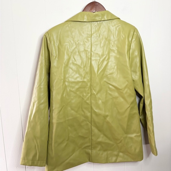 Fashionnova She's That Girl Faux Leather Blazer Olive size L single button - Picture 6 of 6